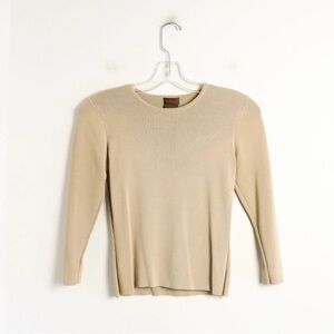 Danier knit top stretch cropped XS nude beige basic slim fit ribbed textured